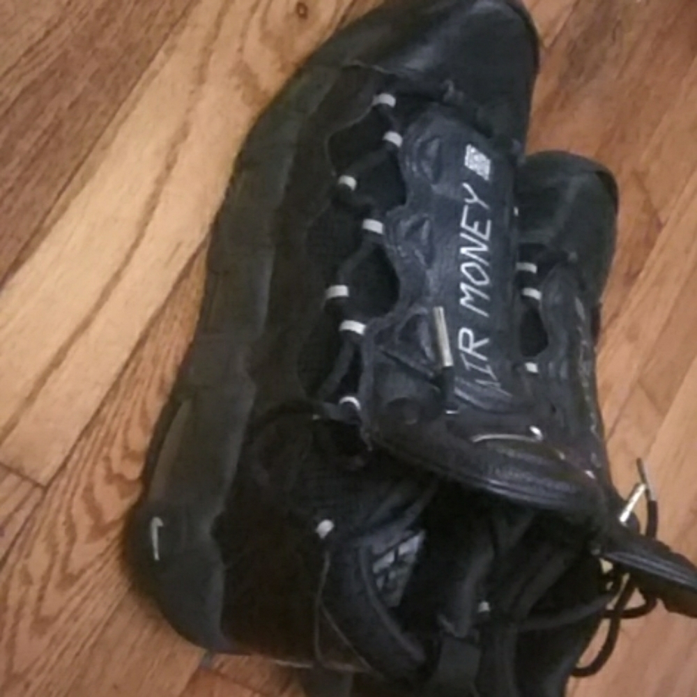 Nike Air Money
